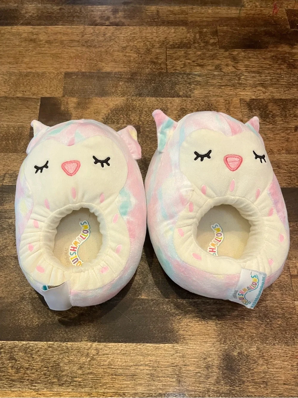 Squishmallows Kids size 11-12 Plush Owl Slippers - Pastel Pink, Cream, Mint